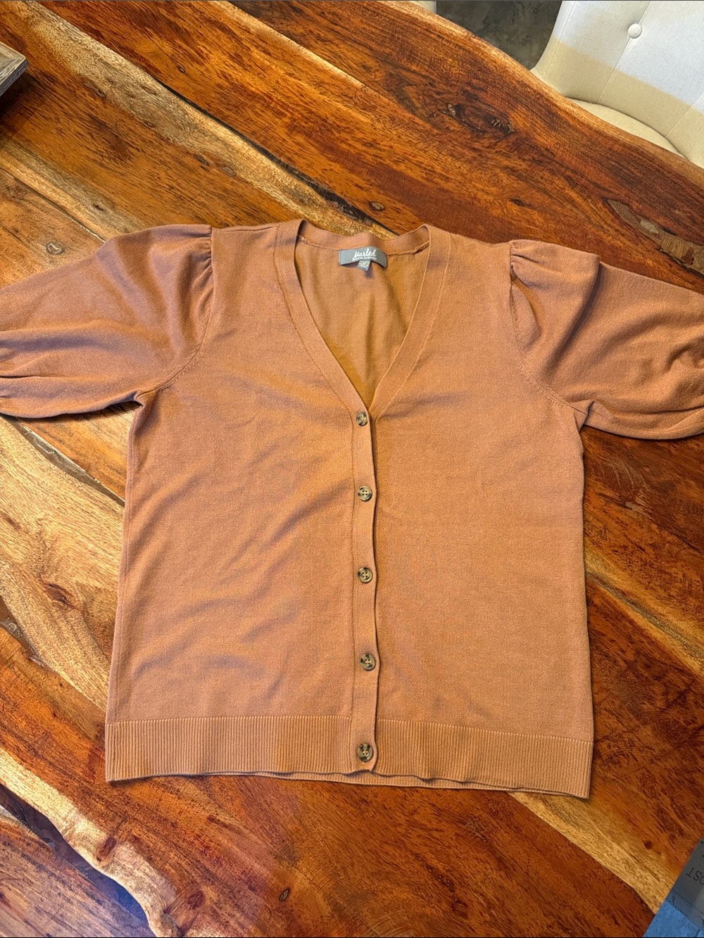 Short Puff Sleeve Button-Front Cardigan in Camel Brown